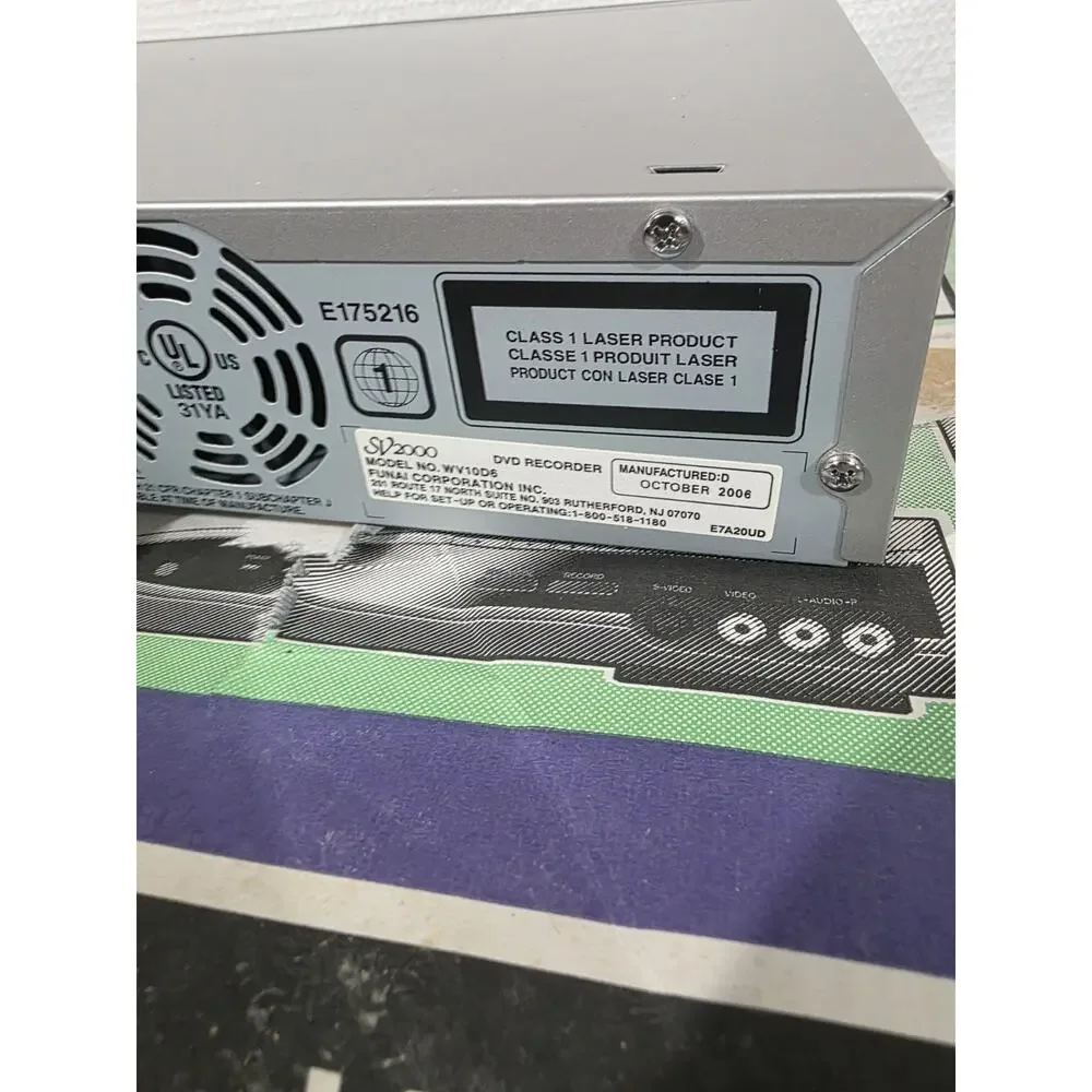 SV2000 WV10D6 DVD Recorder Record DVD-R DVD+R DVD-RW/+RW Player With Box